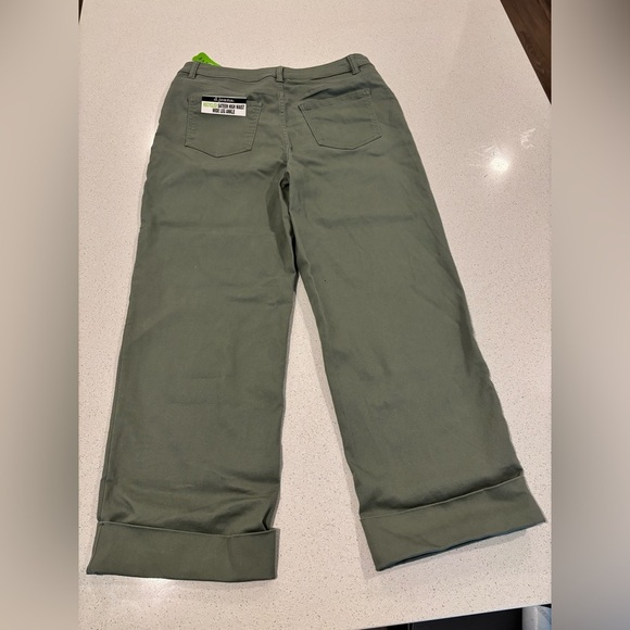 d. jeans Green Chinos Wide-Leg Cropped, NWT - Picture 7 of 7